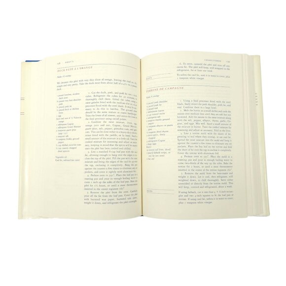 Piret's The George and Piret Munger Cookbook Autographed Hardcover Dust Jacket - Picture 13 of 16